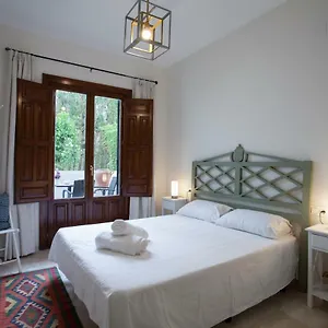 Apartment De Lujo En Antiguo Convento, Granada