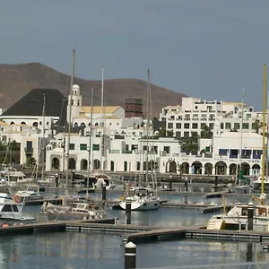 https://villa-olga.in-canary-islands.com