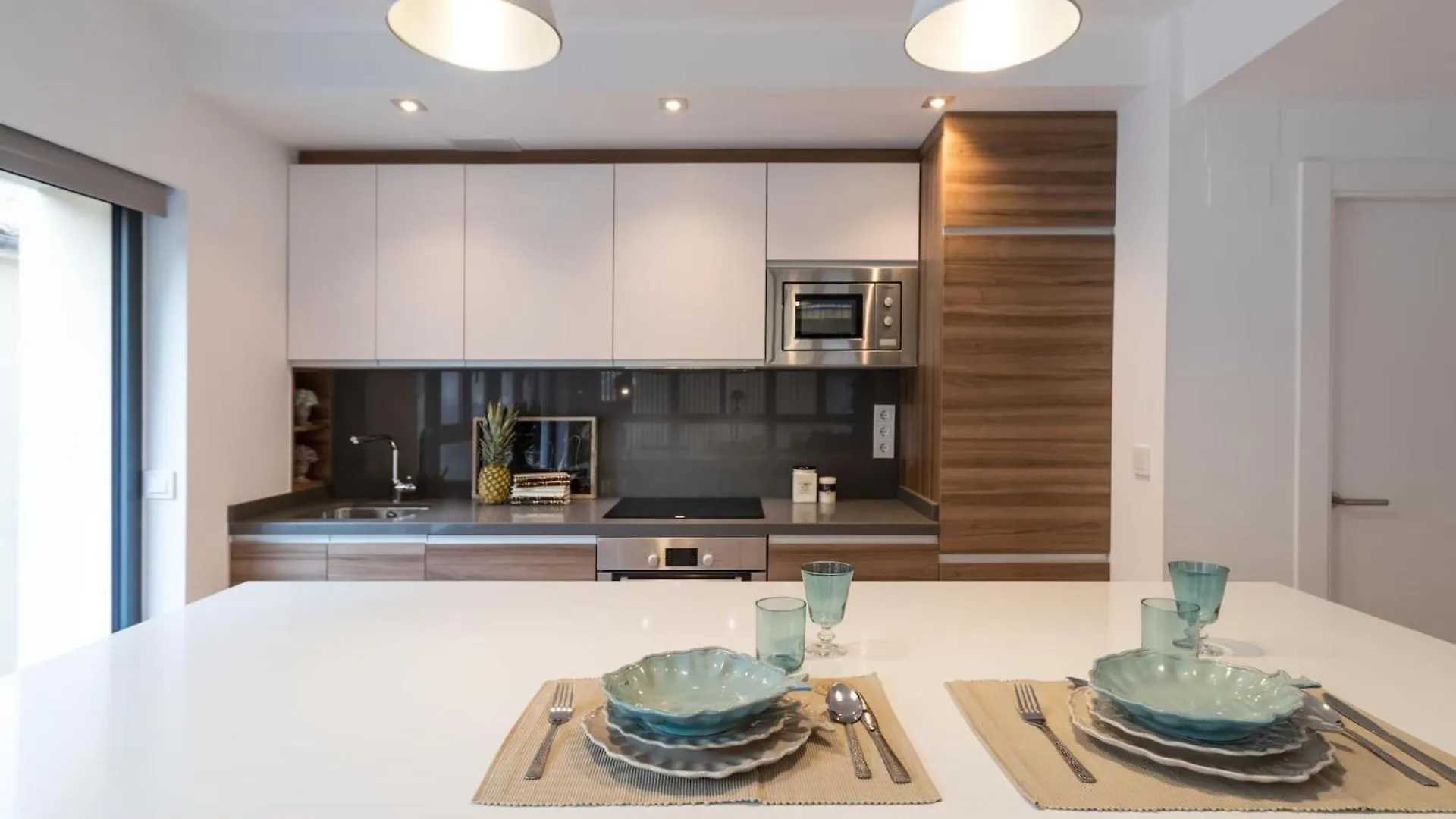 Chezmoihomes Plaza Nueva Deluxe Grenade Appartement